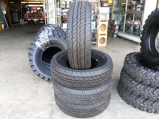 ยางใหม่ 245 75 16 ยางลบตรา ปี15 ชุดละ6,900บ.เท่านั้น