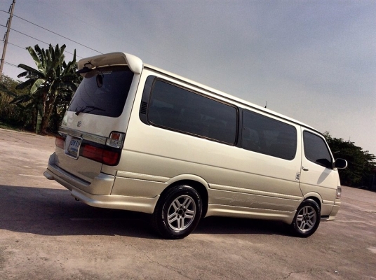 TOYOTA GRAND WAGON ปี 2003