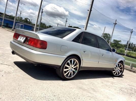 AUDI S6 QUATTRO 2.2 TURBO-AUTO-LPG 1996