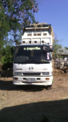 ขายดั้มHINO เครื่อง145แรง ยาง825ขอบ16 เครื่องดีแคชซีสวย สภาพสวยพร้อมใช้งาน สนใจโทร 090-8588220คุณนะ 093-3258446คุณบิว หรือเข้าดูสินค้าอื่นๆได้ที่ www.truck.in.th/498 หรือเพจFacebook ณรงค์ ซื้อขายรถมือสอง (เว็บไซต์ส่วนตัว) หรือFacebook ตลาดรถมือสอง คุณนะ