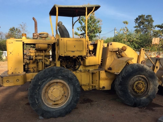 ต้องการขายรถตักล้อยาง CAT920