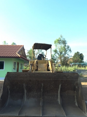 ต้องการขายรถตักล้อยาง CAT920