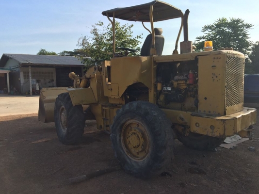 ต้องการขายรถตักล้อยาง CAT920