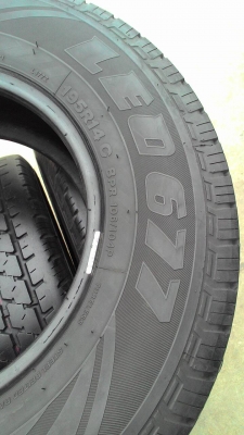 195R14 BRIDGESTONE LEO 677 ชุด 4 เส้น tel.081-427-3941 ไอดีไลน์ autobot107 195R14 BRIDGESTONE LEO 677 ชุด 4 เส้น tel.081-427-3941 ไอดีไลน์ autobot107