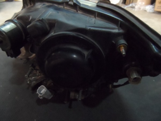 ขาย ไฟหน้ารถยนต์มือสอง โตโยต้า แฮริเออร์ ตัวแรก TOYOTA Harrier ของแท้นำเข้าจากญี่ปุ่น