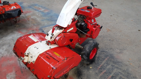 รถพรวนดิน เบนชิล 4 จังหวะ รหัสสินค้า u - 6 พร้อมใช้งาน