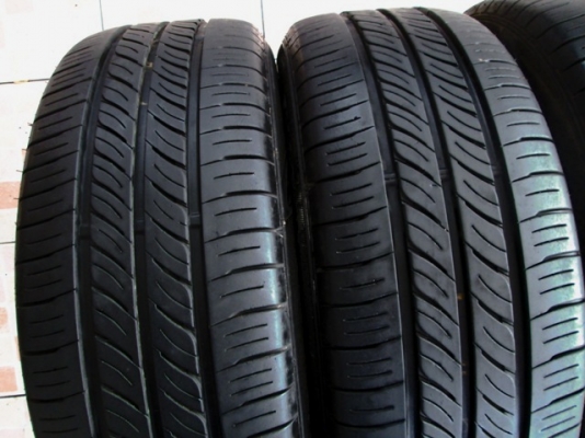 ขายยาง DUNLOP ENASAVE 205-55-16 ปลายปี13 งามๆ (1ชุด)