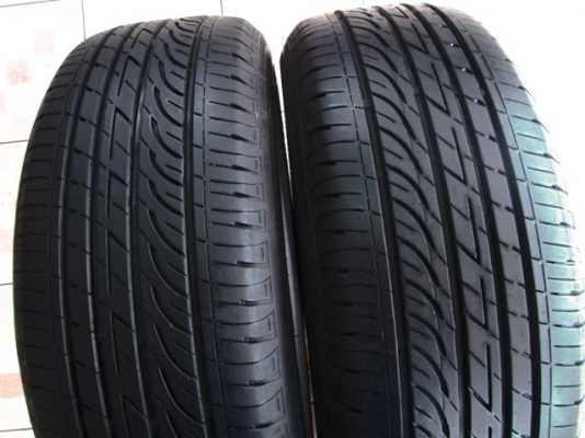 ขายยาง BRIDGESTONE GR90 215-55-17 ปลายปี13 งามๆ (1คู่)