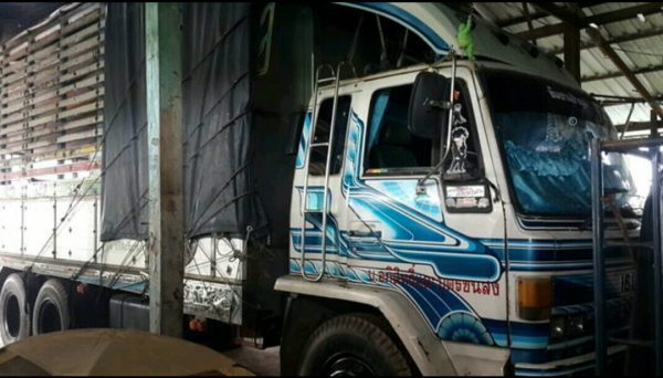 ขายสิบล้ออิซูซุ ร็อกกี้