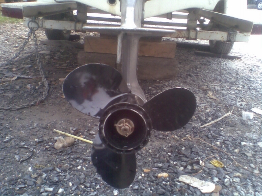 ขายเครื่อง SUZUKI 25 Hp ติดเครื่องแล้วพร้อมใช้ค่ะ สตาร์ทไฟ้ฟ้าได้