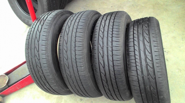 195/65R15 BRIDGESTONE TURANZA ER300 ชุด 4 เส้น tel.081-427-3941 ไอดีไลน์ autobot107 195/65R15 BRIDGESTONE TURANZA ER300 ชุด 4 เส้น tel.081-427-3941 ไอดีไลน์ autobot107