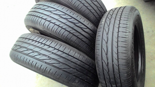 195/65R15 BRIDGESTONE TURANZA ER300 ชุด 4 เส้น tel.081-427-3941 ไอดีไลน์ autobot107 195/65R15 BRIDGESTONE TURANZA ER300 ชุด 4 เส้น tel.081-427-3941 ไอดีไลน์ autobot107