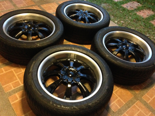 ล้อ Lowenhart ขอบ20 พร้อมยาง 265 40 20 กลางปี12 พร้อมใช้งาน ราคาไม่แพง