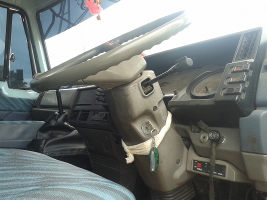 izusu175  2เพลา สโลกลาง ทิฟฟีเพาเว้อ เครื่องดีครัชซีสวย