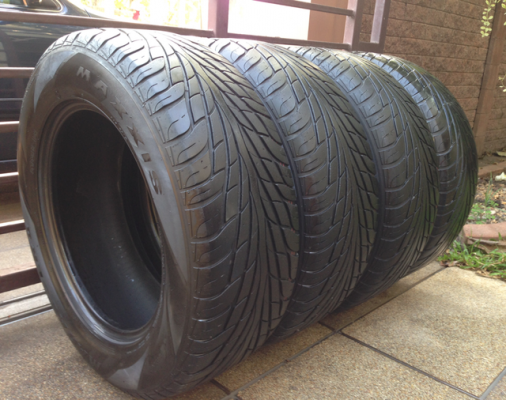 ยาง Maxxis 265 60 18 ปลายปี12 ดอกดี พร้อมใช้งาน ราคาไม่แพง ยาง Maxxis 265 60 18 ปลายปี12 ดอกดี พร้อมใช้งาน ราคาไม่แพง