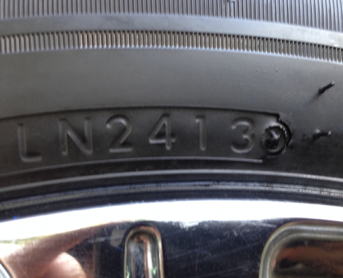 ล้อVIP ขอบ16 สภาพสวย พร้อมยาง Bridgestone 195 55 16 ปี13 ดอกเต็ม ใช้ยาว ราคาไม่แพง