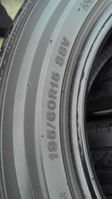 195/60R15 BRIDGESTONE TURANZA GR-90 ชุด 4 เส้น tel.081-427-3941 ไอดีไลน์ autobot107 195/60R15 BRIDGESTONE TURANZA GR-90 ชุด 4 เส้น tel.081-427-3941 ไอดีไลน์ autobot107