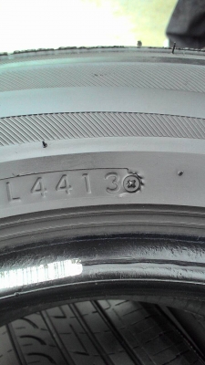 195/60R15 BRIDGESTONE TURANZA GR-90 ชุด 4 เส้น tel.081-427-3941 ไอดีไลน์ autobot107 195/60R15 BRIDGESTONE TURANZA GR-90 ชุด 4 เส้น tel.081-427-3941 ไอดีไลน์ autobot107