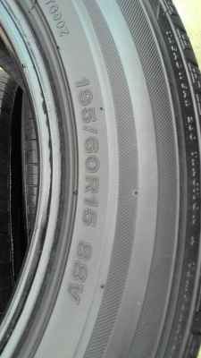 195/60R15 BRIDGESTONE TURANZA GR-90 ชุด 4 เส้น tel.081-427-3941 ไอดีไลน์ autobot107 195/60R15 BRIDGESTONE TURANZA GR-90 ชุด 4 เส้น tel.081-427-3941 ไอดีไลน์ autobot107