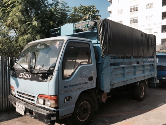 ขายรถหก120แรงม้ารถห้างยางดีหกเส้นไม่ดรั้ม