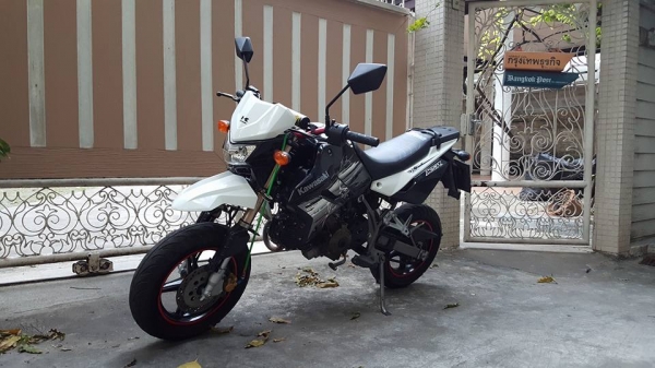 ขออนุญาติขาย KAWASAKI KSR NEW 110 ปี 2013 รถวิ่ง 2,XXX KM ฟรีค่าโอน