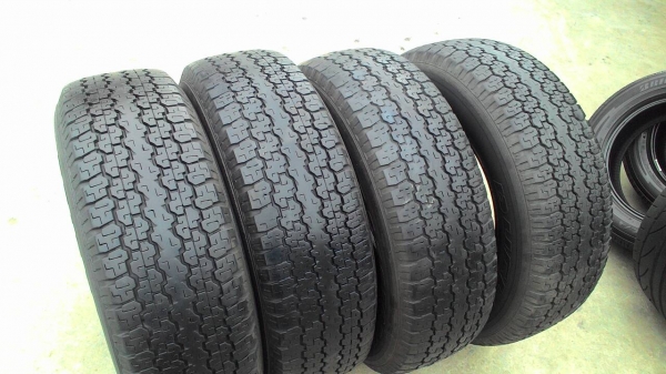245/70R16 BRIDGESTONE DUELER H/T 689 ชุด 4 เส้น tel.081-427-3941 ไอดีไลน์ autobot107 245/70R16 BRIDGESTONE DUELER H/T 689 ชุด 4 เส้น tel.081-427-3941 ไอดีไลน์ autobot107
