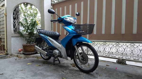 ขออนุญาติขาย HONDA WAVE 110i สตาร์ทมือและเท้า ฟรีค่าโอน