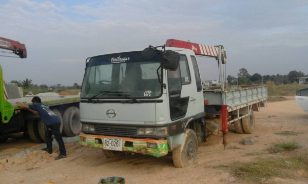 มาแบบคู่ 2คัน 6ล้อเเละ10ล้อ หกล้อ ฮีโน่ FD1J240แรง~สิบล้อ อีซูซุJCM175เพา UNiC 3ตัน~3.5ตัน ท้องวี้ 3ปอก 2ชัก ช่วงยาว5.50ม~6.50ม สภาพดีพร้อมใช้ ทะเบียนพร้อมโอน ขายราคาเท่ากัน ครัช