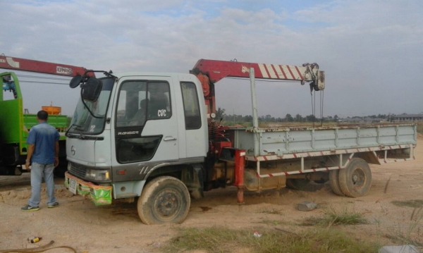 มาแบบคู่ 2คัน 6ล้อเเละ10ล้อ หกล้อ ฮีโน่ FD1J240แรง~สิบล้อ อีซูซุJCM175เพา UNiC 3ตัน~3.5ตัน ท้องวี้ 3ปอก 2ชัก ช่วงยาว5.50ม~6.50ม สภาพดีพร้อมใช้ ทะเบียนพร้อมโอน ขายราคาเท่ากัน ครัช