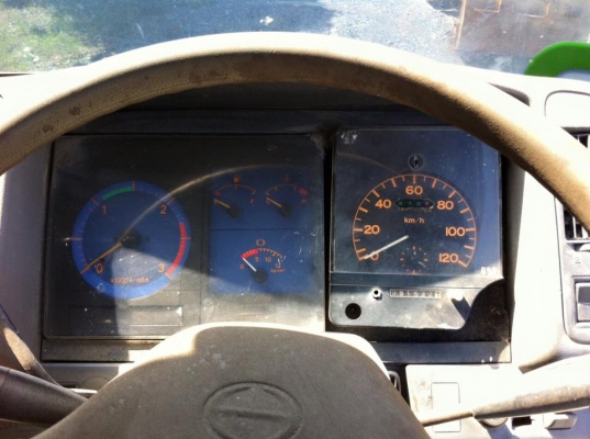 รถสิบล้อหัวลาก 2K 260แรงสมอเงิน ปี45 รถสวยเดิมพร้อมใช้งาน