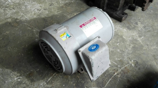 Sell>> มอเตอร์ Mitsubishi 1 HP. 6 POLE 940 RPM. 380V. รอบช้า สภาพสวย สด เดิม วิ่งเงียบพร้อมใช้งาน
