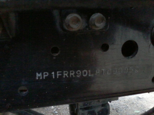 ขาย6ล้อISUZU FRR210 หัวตึกยูโร3 กระบะพร้อมคอกยาว5.50เมตรจดปี52 ขาย6ล้อISUZU FRR210 หัวตึกยูโร3 กระบะพร้อมคอกยาว5.50เมตรจดปี52