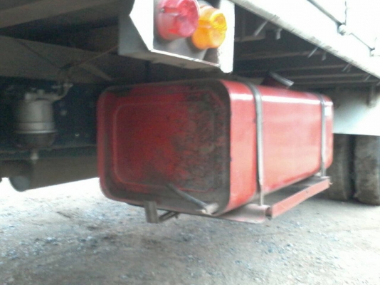 ขาย6ล้อISUZU FRR210 หัวตึกยูโร3 กระบะพร้อมคอกยาว5.50เมตรจดปี52 ขาย6ล้อISUZU FRR210 หัวตึกยูโร3 กระบะพร้อมคอกยาว5.50เมตรจดปี52