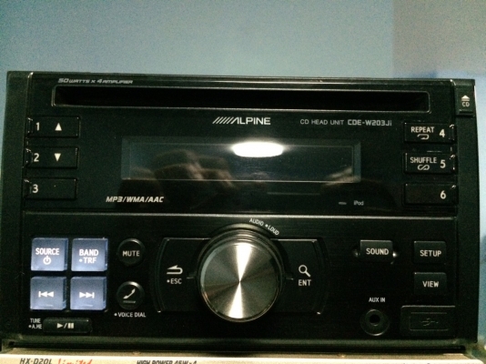 Alpine CDE-203Ji USB Ipod MP3 CD ปรีเอ้า 1 ชุด สภาพสวย มือ2 ญี่ปุ่น