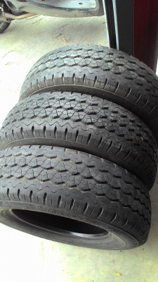215/70R15 BRIDGESTONE R623 มี 3 เส้น ปี2013 tel.081-427-3941 ไอดีไลน์ autobot107 215/70R15 BRIDGESTONE R623 มี 3 เส้น ปี2013 tel.081-427-3941 ไอดีไลน์ autobot107