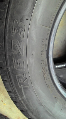 215/70R15 BRIDGESTONE R623 มี 3 เส้น ปี2013 tel.081-427-3941 ไอดีไลน์ autobot107 215/70R15 BRIDGESTONE R623 มี 3 เส้น ปี2013 tel.081-427-3941 ไอดีไลน์ autobot107