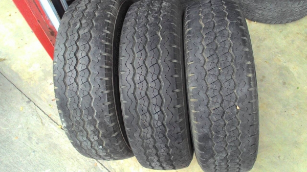 215/70R15 BRIDGESTONE R623 มี 3 เส้น ปี2013 tel.081-427-3941 ไอดีไลน์ autobot107 215/70R15 BRIDGESTONE R623 มี 3 เส้น ปี2013 tel.081-427-3941 ไอดีไลน์ autobot107