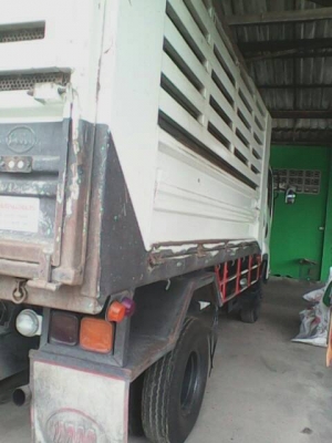 รถอีซูซุ 6 ล้อดั้ม FRR 210 แรงม้า  ปี 48. ,  ( รถวิ่ง 16x,xxx กม. )    สนใจติดต่อ  081 - 6079515