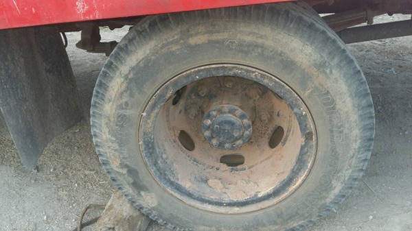 ขาย 285,000บ หกล้อ ฮีโน่ KT725 EH 700 ท้ายลาก หางพับไฮโลริส ขึ้นรถเกียวและแม็คโค PC 60 สภาพดีเดิมๆสวยพร้อมใช้ ทะเบียนพร้อมโอน