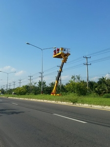 เทียบดูให้เห็นๆ เลยครับ รถกระเช้า แมนลิฟต์ รถยก AICHI SZ090 สูง 9 เมตร เครื่องดีเซล เทียบดูให้เห็นๆ เลยครับ รถกระเช้า แมนลิฟต์ รถยก AICHI SZ090 สูง 9 เมตร เครื่องดีเซล