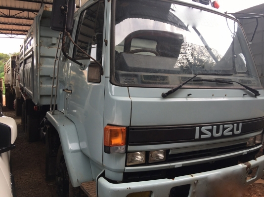 รถอีซูซุ 10 ล้อดั้ม FVZ 195 แรงม้า. ปี 39. สนใจติดต่อ 081 - 6079515 รถอีซูซุ 10 ล้อดั้ม FVZ 195 แรงม้า. ปี 39. สนใจติดต่อ 081 - 6079515