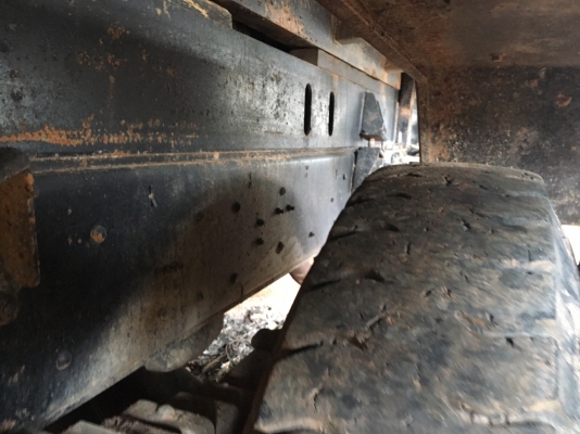 รถอีซูซุ 10 ล้อดั้ม FVZ 195 แรงม้า. ปี 39. สนใจติดต่อ 081 - 6079515 รถอีซูซุ 10 ล้อดั้ม FVZ 195 แรงม้า. ปี 39. สนใจติดต่อ 081 - 6079515