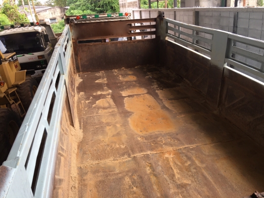 รถอีซูซุ 10 ล้อดั้ม FVZ 195 แรงม้า. ปี 39. สนใจติดต่อ 081 - 6079515 รถอีซูซุ 10 ล้อดั้ม FVZ 195 แรงม้า. ปี 39. สนใจติดต่อ 081 - 6079515