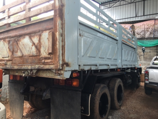 รถอีซูซุ 10 ล้อดั้ม FVZ 195 แรงม้า. ปี 39. สนใจติดต่อ 081 - 6079515 รถอีซูซุ 10 ล้อดั้ม FVZ 195 แรงม้า. ปี 39. สนใจติดต่อ 081 - 6079515