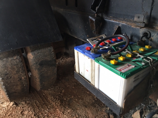 รถอีซูซุ 10 ล้อดั้ม FVZ 195 แรงม้า. ปี 39. สนใจติดต่อ 081 - 6079515 รถอีซูซุ 10 ล้อดั้ม FVZ 195 แรงม้า. ปี 39. สนใจติดต่อ 081 - 6079515