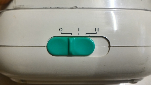 เครื่องสั่นล้างเครื่องประดับต่างๆ มีระดับการสั่นสองระดับ ล้างได้ทุกอย่างเช่น แว่นตา สร้อย แหวน นาฬิกา