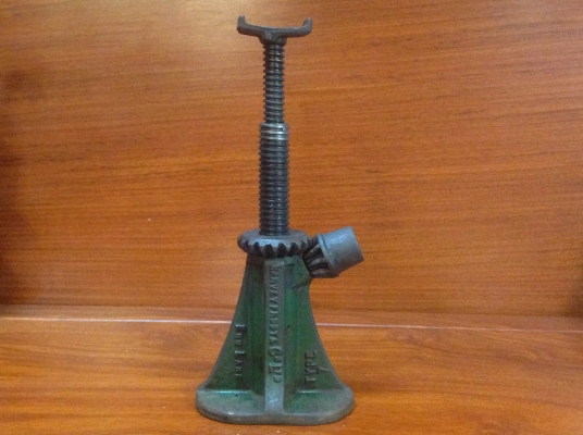 ขายแม่แรงโบราณ งานอังกฤษ Antique Harvy Frost