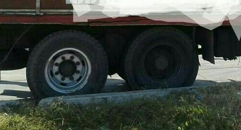 สิบล้อ อีซูซุ JCM 175เพาเดียว พ.เวอร์ ทิฟฟี ช่วงยาว6.20ม สภาพดีสวยเดิมๆกร้อมใช้ ทะเบียนภาษีเต็มปี59 พร้อมโอน