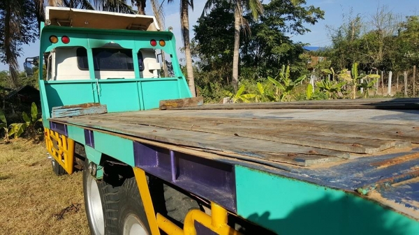 ขาย10ล้อ1เพลา อีซูซุjcm หางลากรถเกี่ยวข้าว170แรง แชชซีสวย เบรคทิ๊ฟฟี่ พร้อมหางไฮดรอลิกซ์ เอกสารเล่มทะเบียนพร้อมชุดโอนครบ