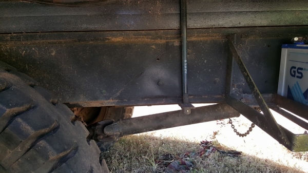 ขาย10ล้อ1เพลา อีซูซุjcm หางลากรถเกี่ยวข้าว170แรง แชชซีสวย เบรคทิ๊ฟฟี่ พร้อมหางไฮดรอลิกซ์ เอกสารเล่มทะเบียนพร้อมชุดโอนครบ